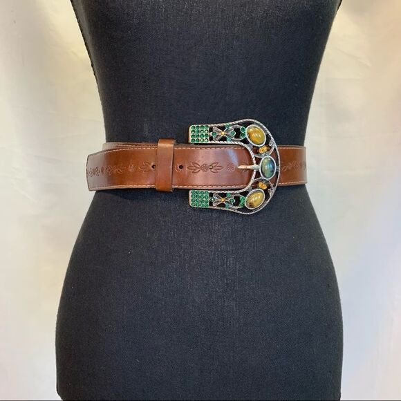 𝅺BUFFALO David Bitton green yellow Rhinestone Gem Embellished brown leather belt - Picture 3 of 9